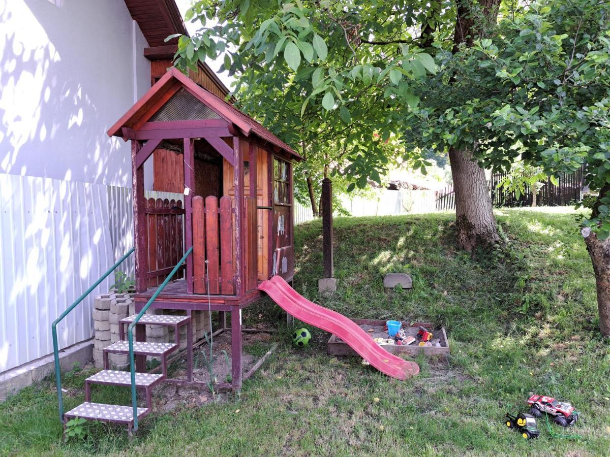 Casa De Vacanta Zsenik Vendeghaz Szováta Kültér fotó