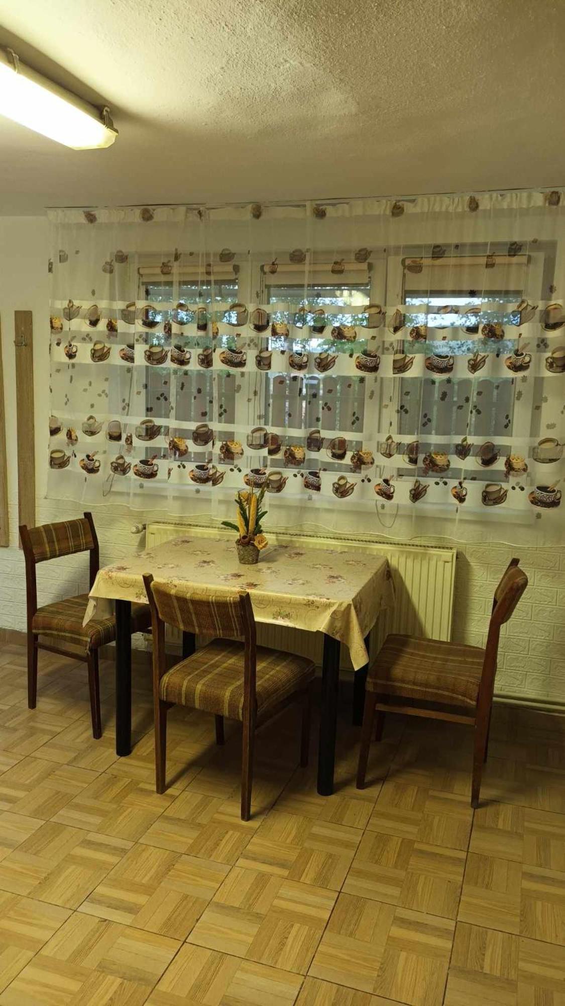 Casa De Vacanta Zsenik Vendeghaz Szováta Kültér fotó